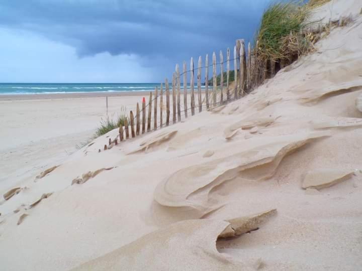 Chez Marie Et Philippe - 1Km De La Plage Les Moitiers-d'Allonne Buitenkant foto